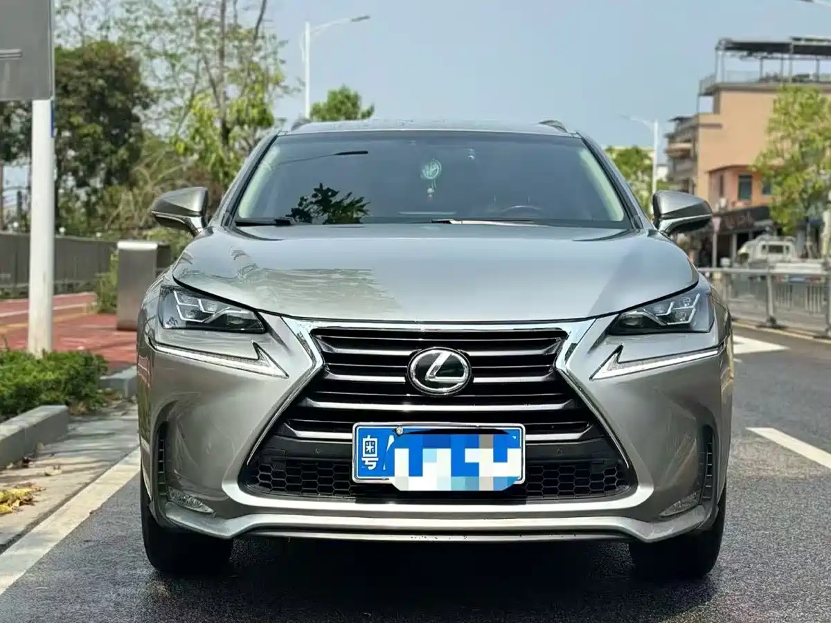 LEXUS NX