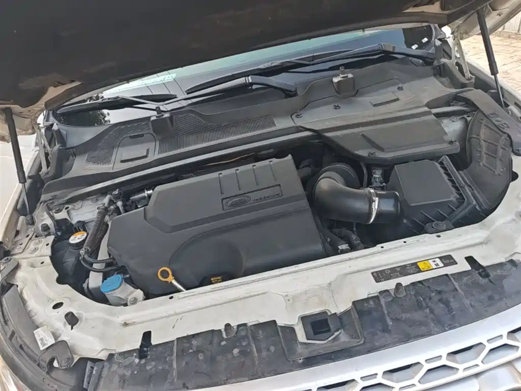 Land Rover Discovery Sport 2018 240PS HSE Edition фото 20