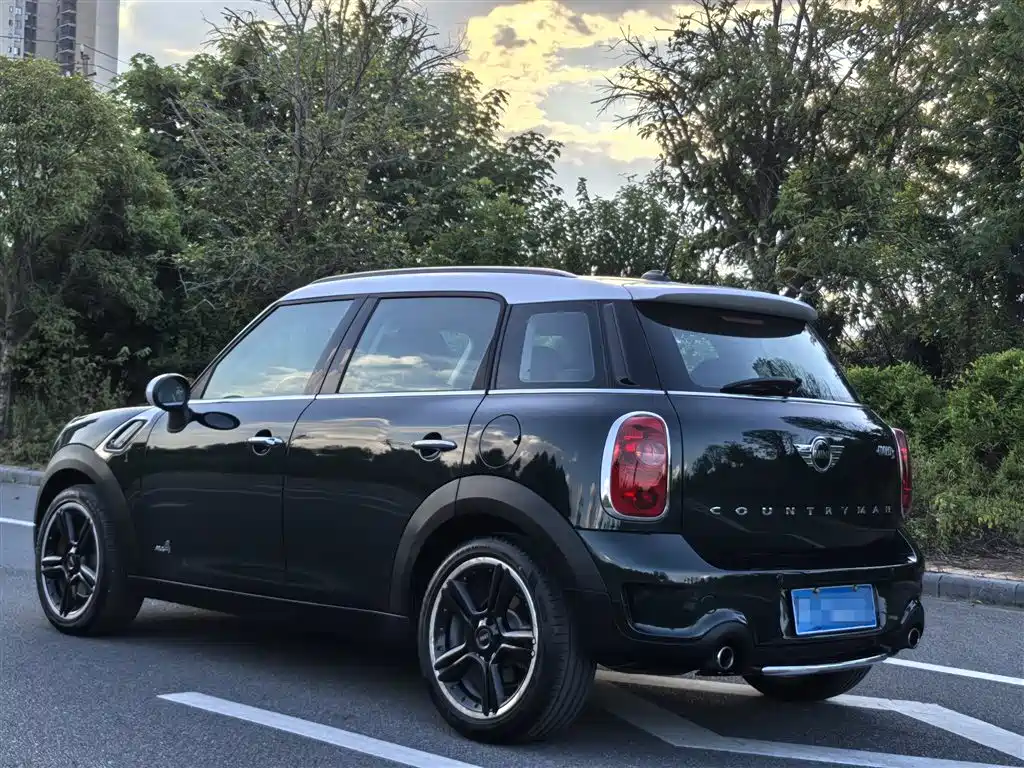 Фото 4 - MINI COUNTRYMAN