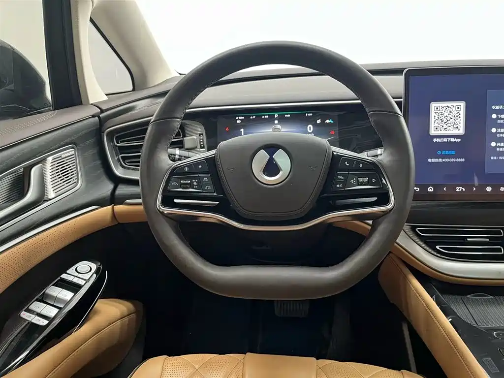 Denza D9 2024 DM-i 980 AWD Prestige фото 8