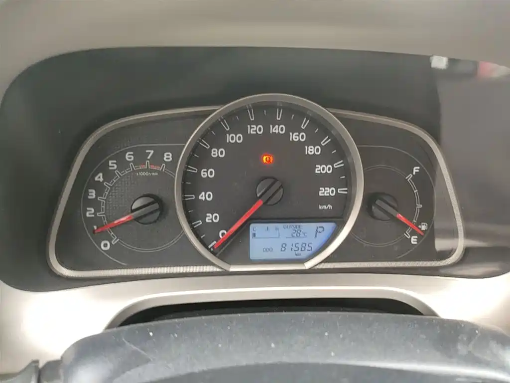 Toyota RAV4 Rongfang 2015 2.0L CVT 2WD Trend Edition фото 12