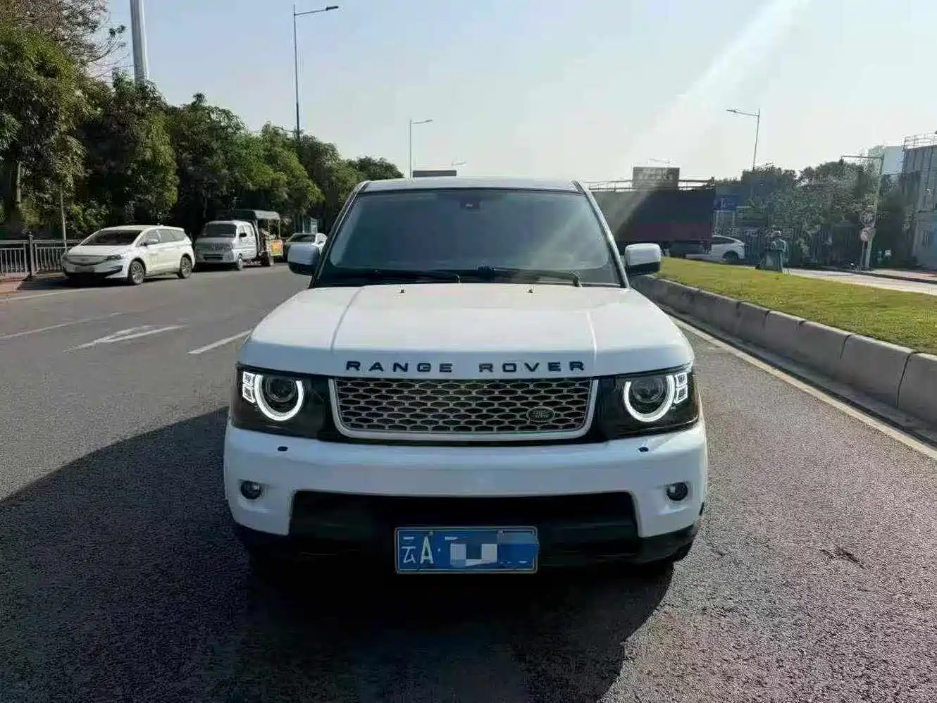 Land Rover Range Rover Sport 2012 3.0 TDV6 HSE Diesel Version фото 2