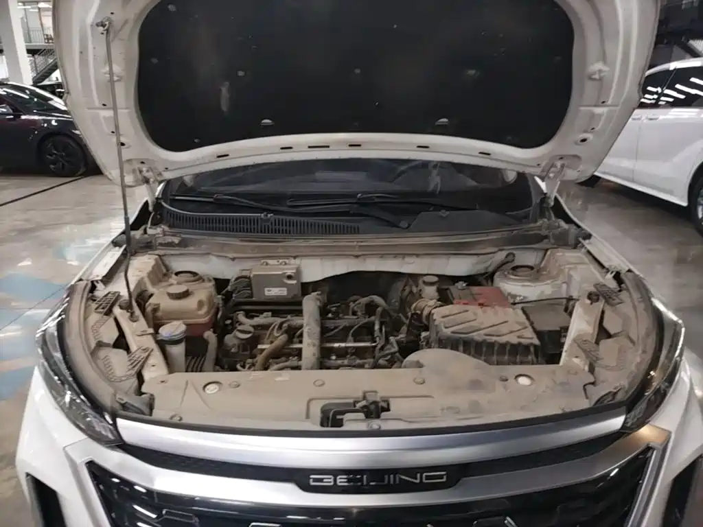 BAIC Beijing X3 2020 2019 1.5T Manual Glory Edition