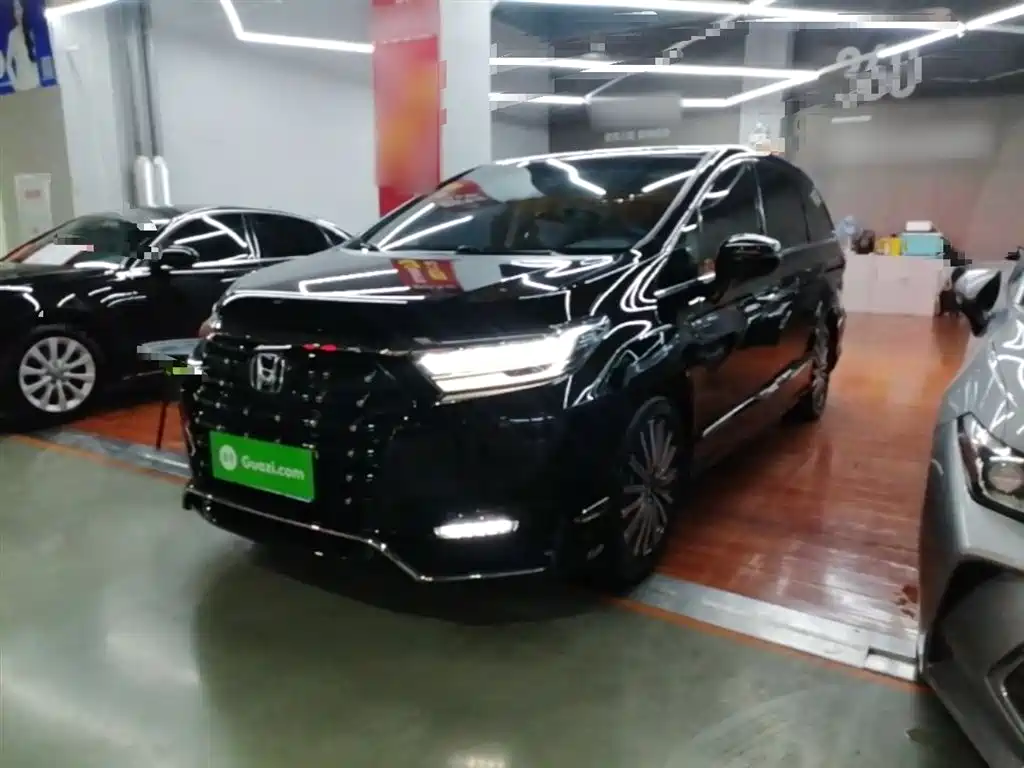 Honda Elysion 2022 2.0L e:HEV Luxury First Edition