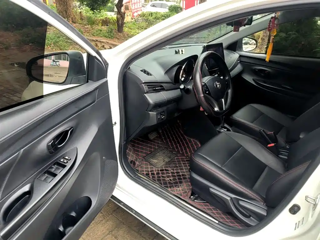 Toyota YARiS L Zhi Xuan 2022 Zhi Xuan X 1.5L CVT Leading PLUS Edition фото 16
