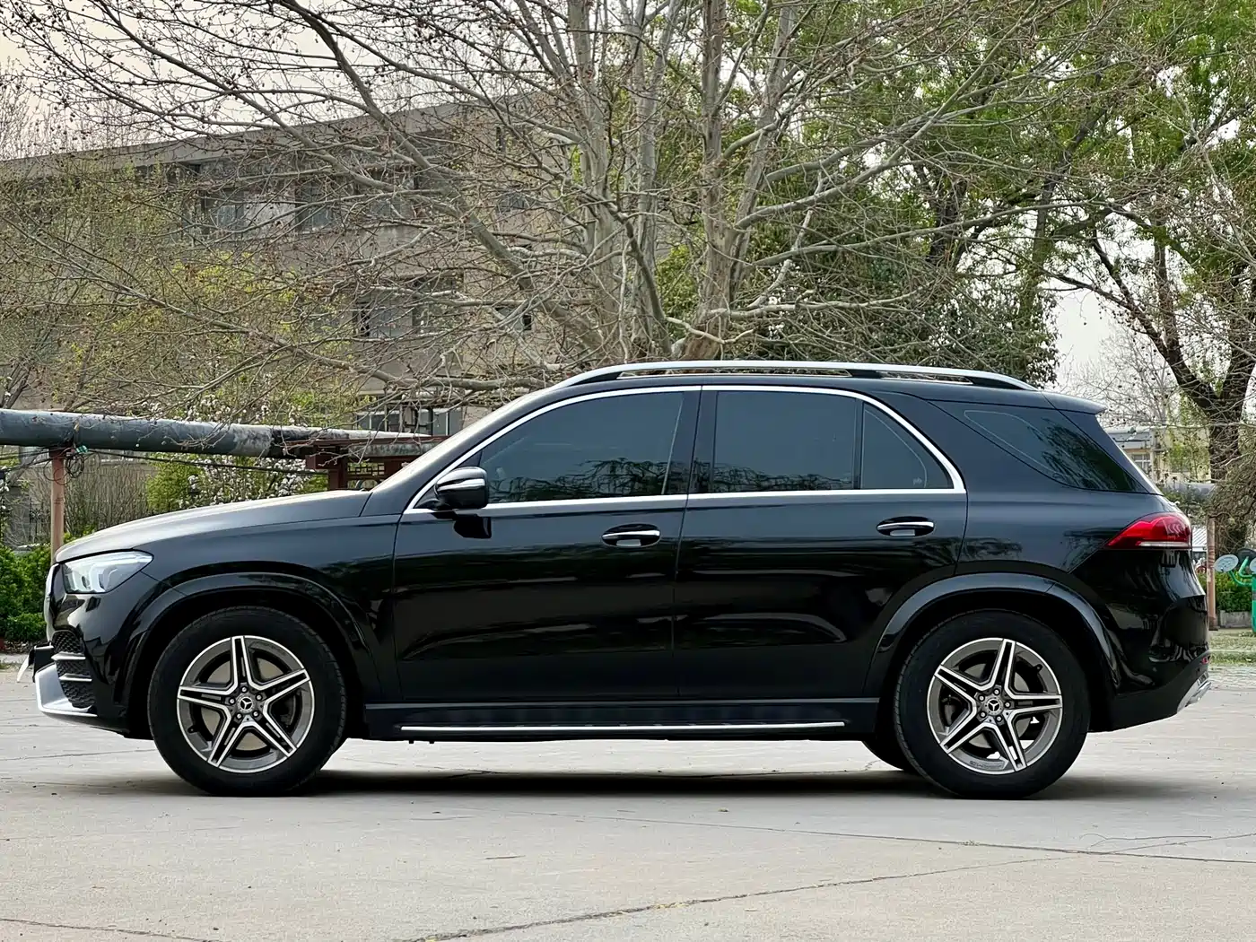 MERCEDES-BENZ GLE
