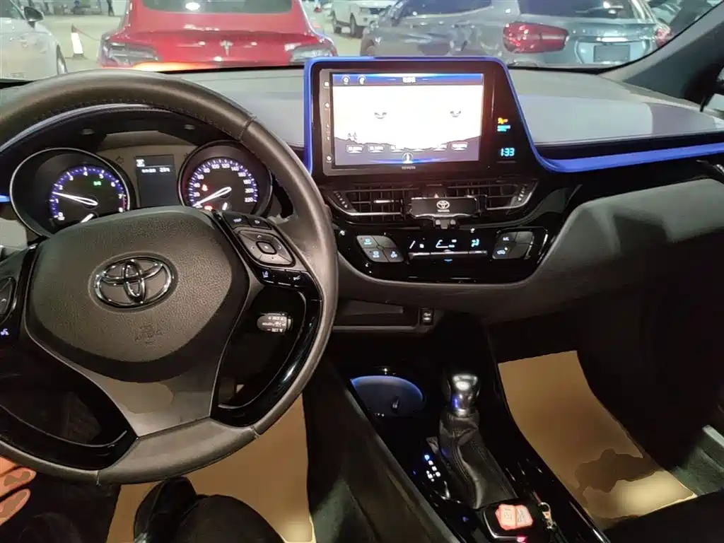 Toyota IZOA 2018 2.0L Speed Edition China VI фото 10