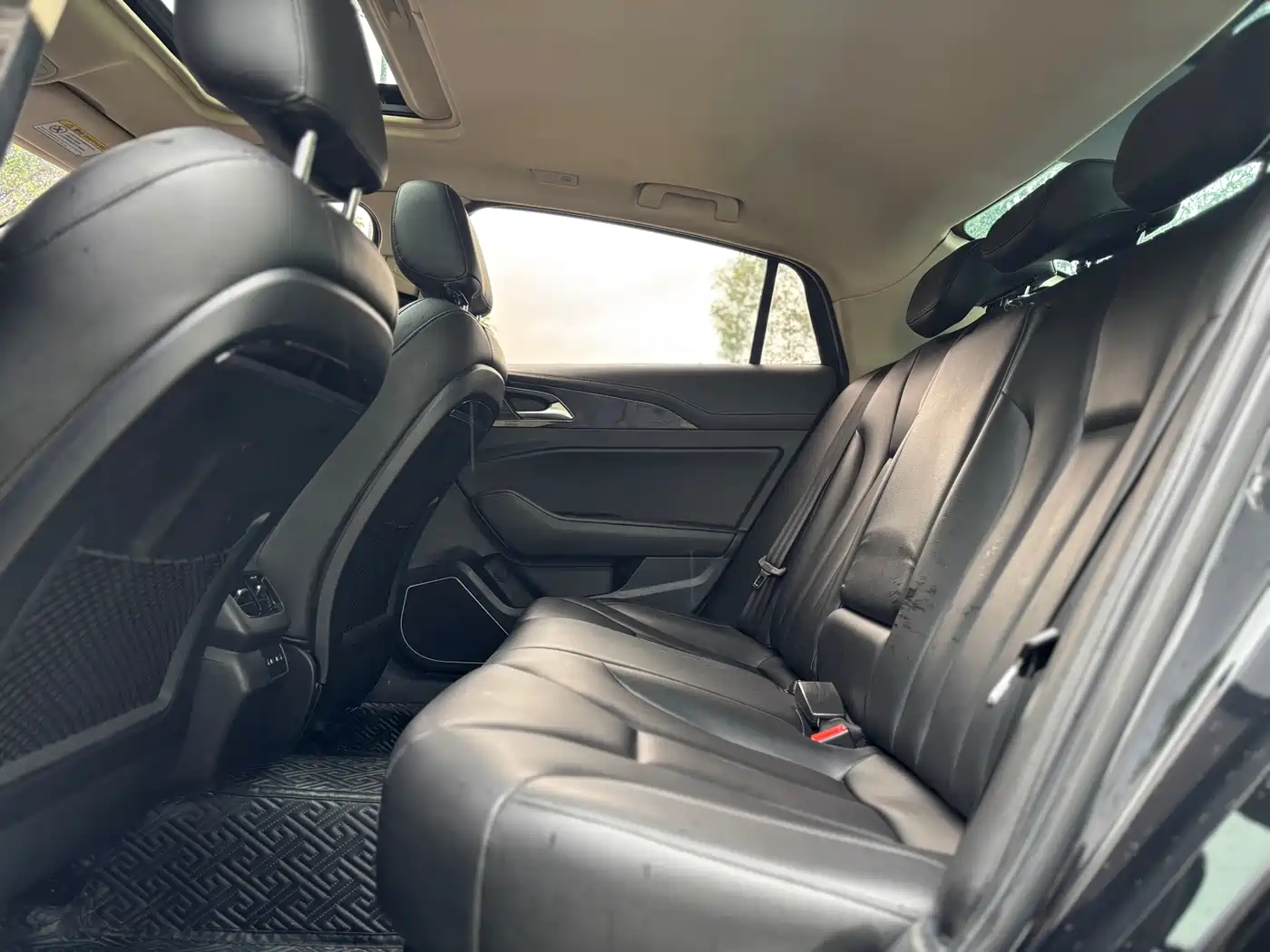 Hongqi H5 2019 30TD Style Edition фото 11