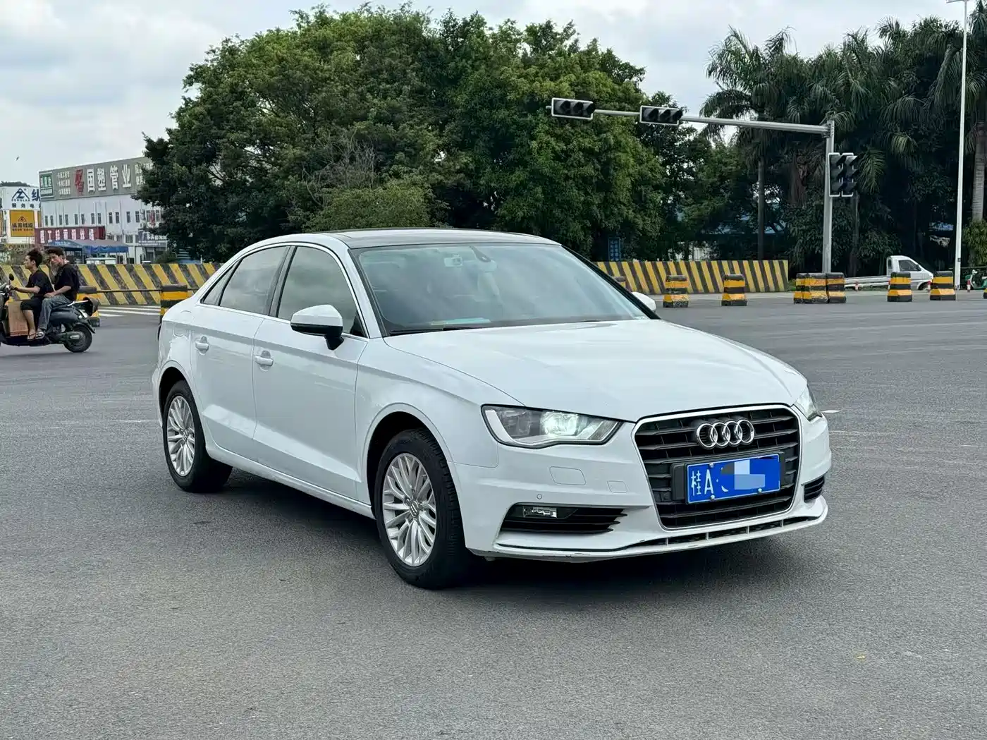 Audi A3 2014 Limousine 35 TFSI Auto Trend фото 3