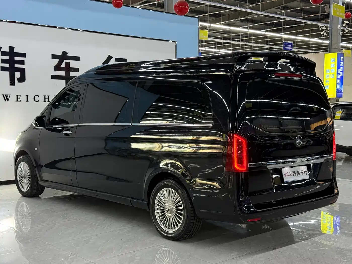 Mercedes-Benz Vito 2016 2.0T Elite Edition фото 14