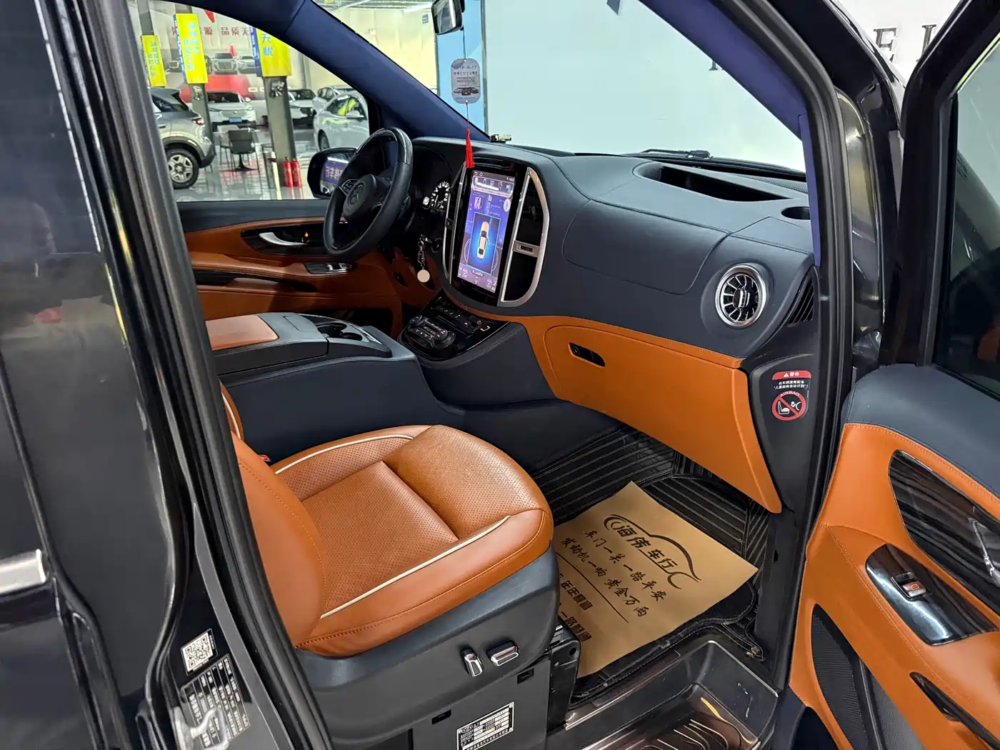 Mercedes-Benz Vito 2016 2.0T Elite Edition фото 7