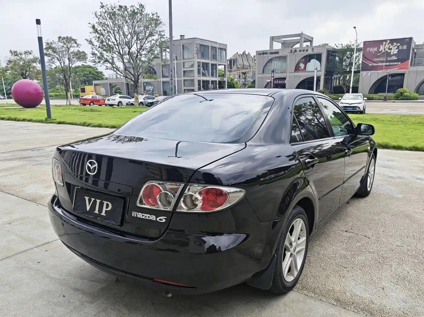 Фото 13 - Mazda 6