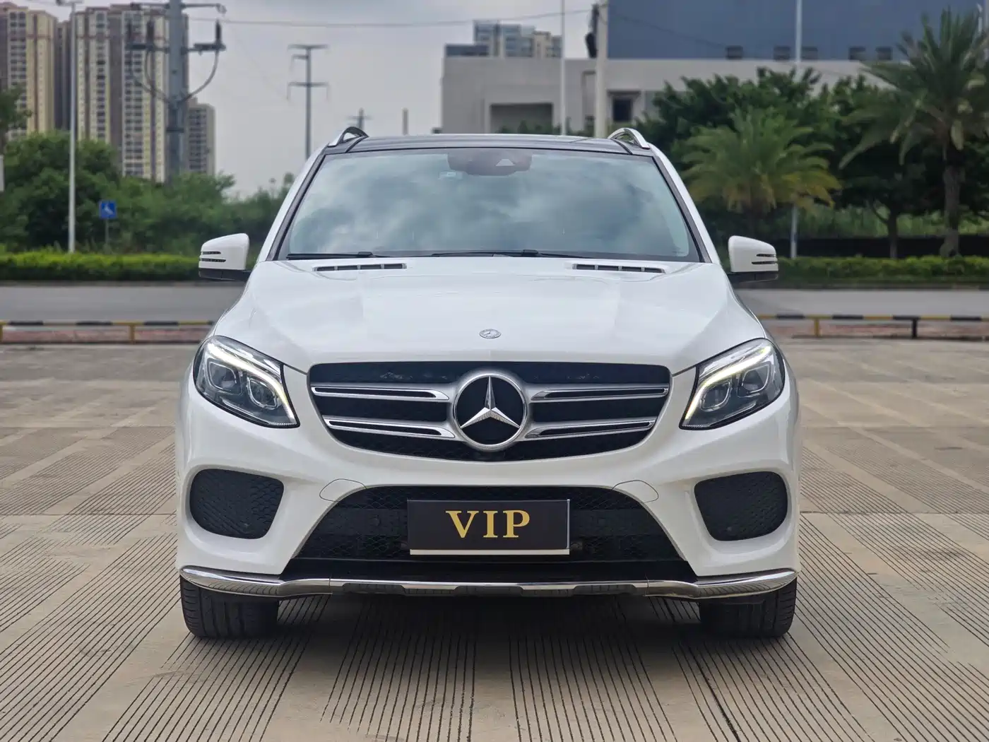 Mercedes-Benz GLE 2015 GLE 400 4MATIC фото 2