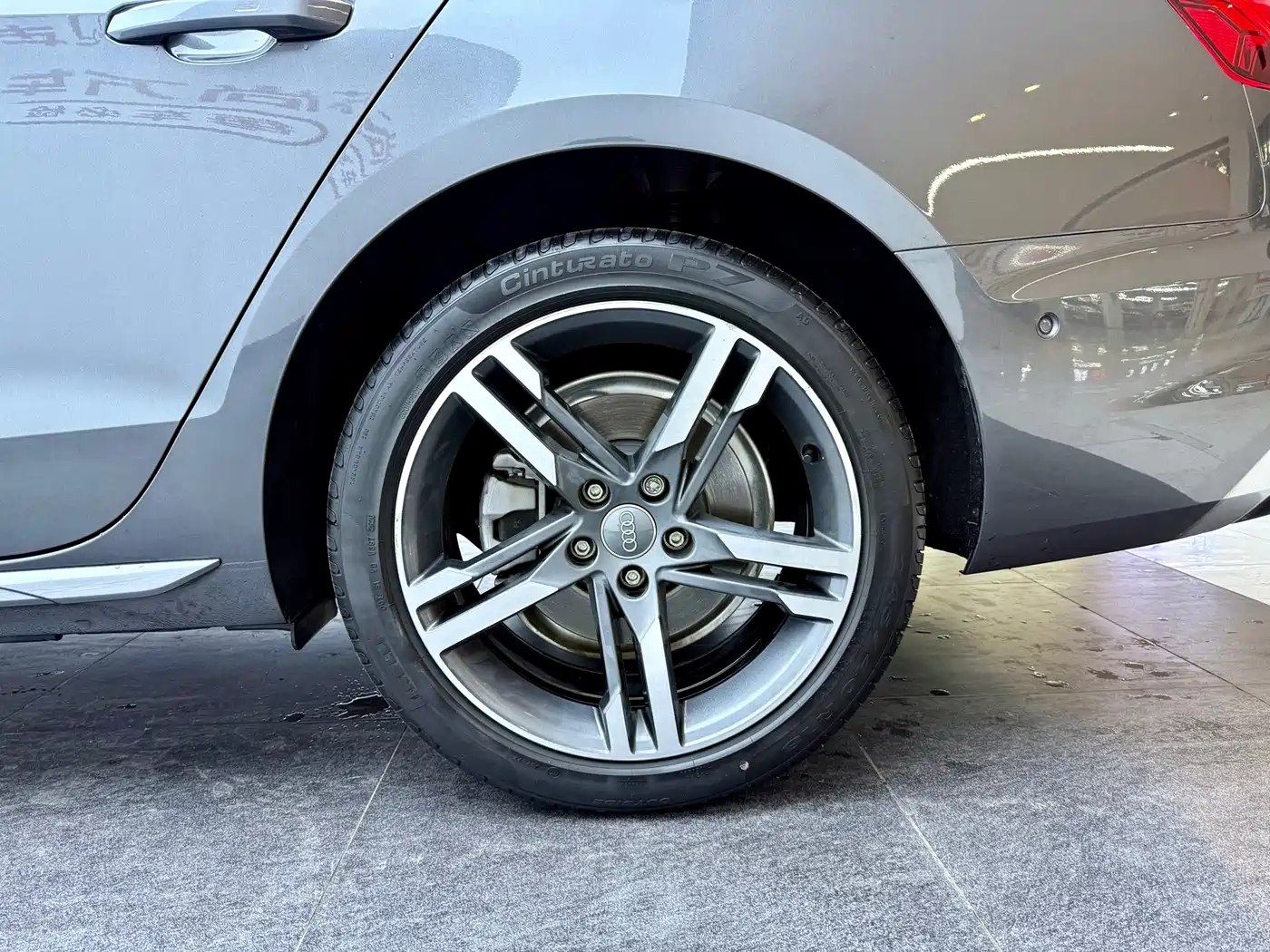 Audi A4L 2020 40 TFSI quattro Luxury Dynamic фото 18
