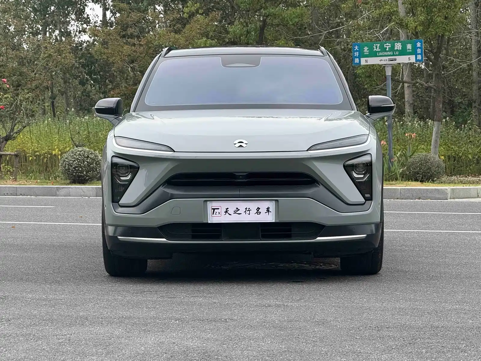 Фото 2 - NIO ES6