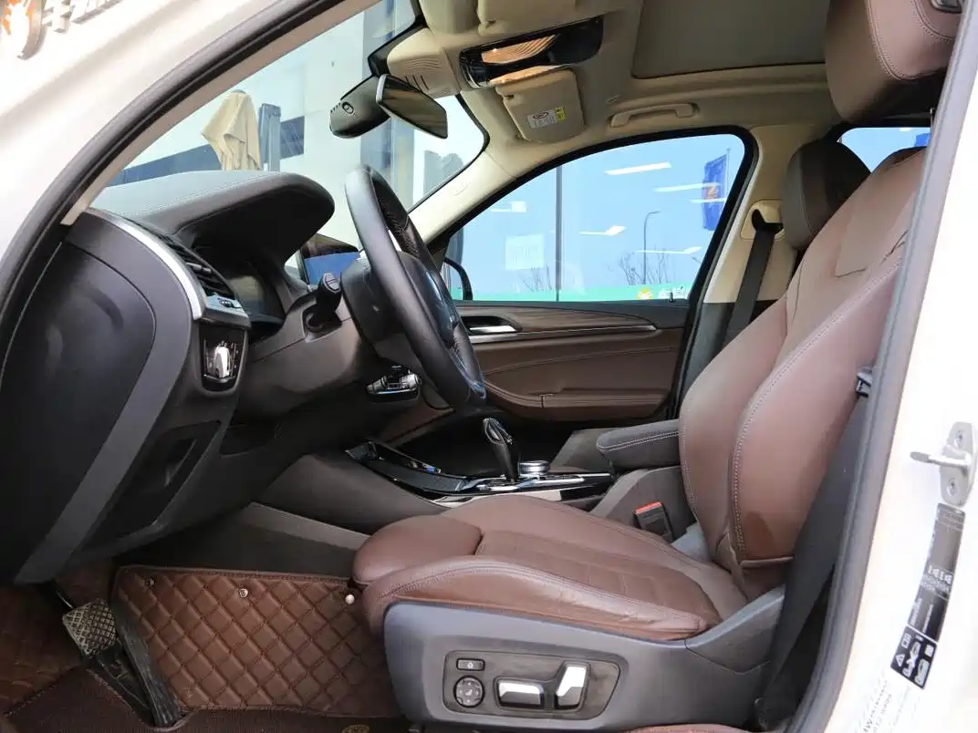 BMW X3 2020 xDrive28i Luxury Package фото 17