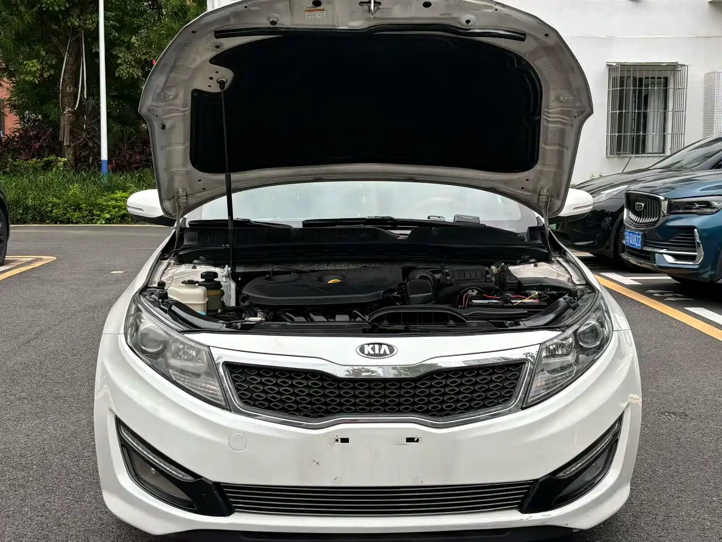 Photo 8 - Kia K5