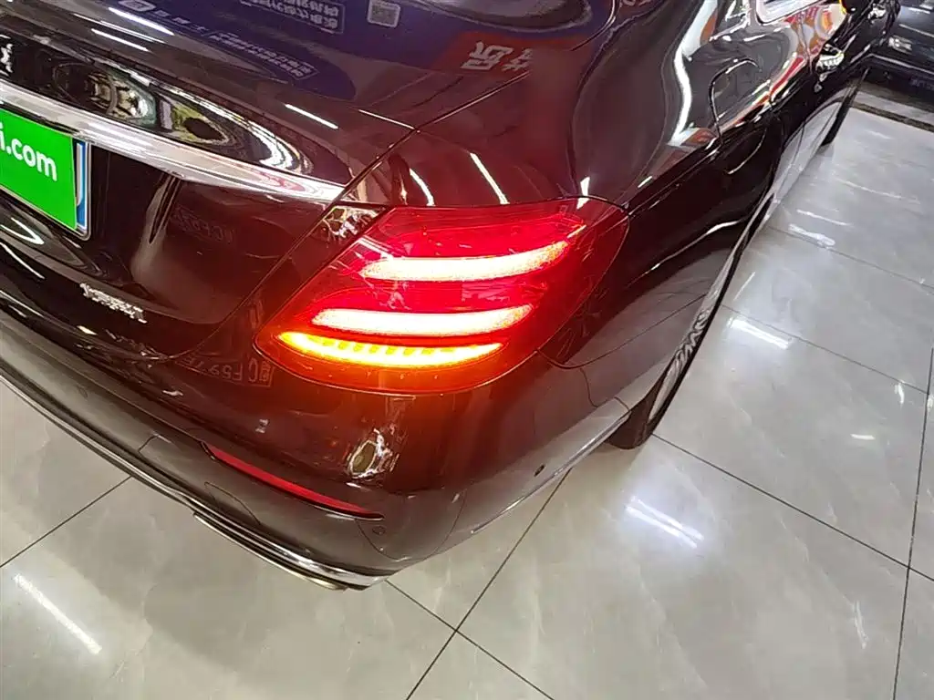 Mercedes-Benz E-Class 2020 E 300 L Luxury Model фото 8