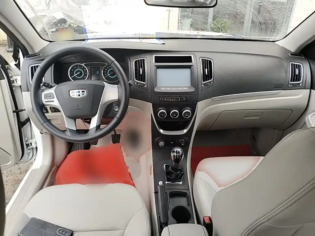 Фото 10 - Geely Vision
