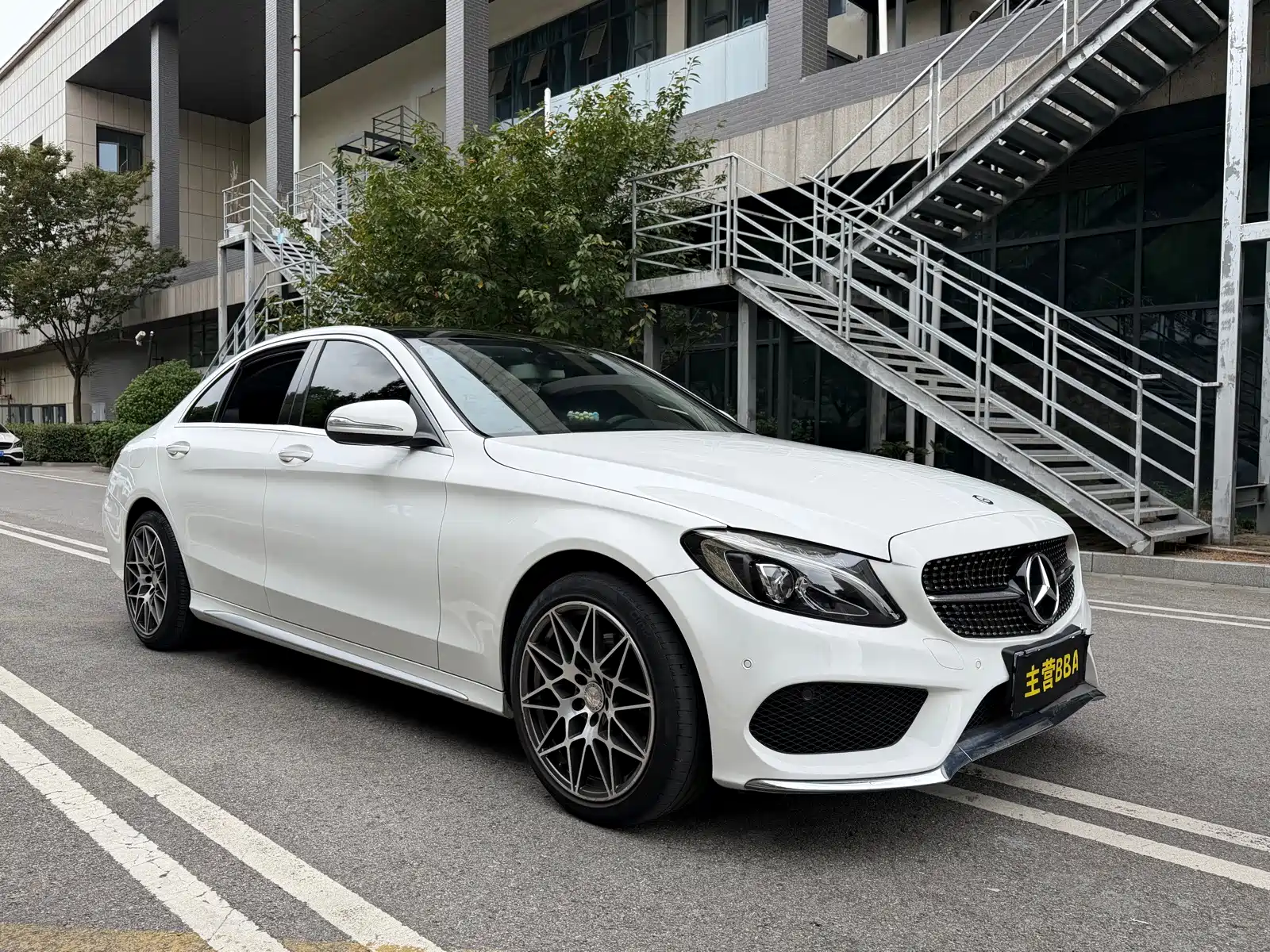 Фото 3 - Mercedes-Benz C-Class