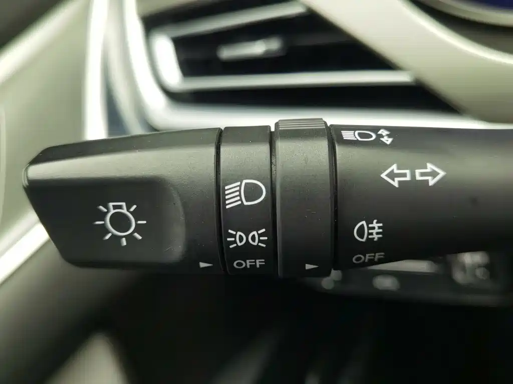 Photo 21 - Changan Eado