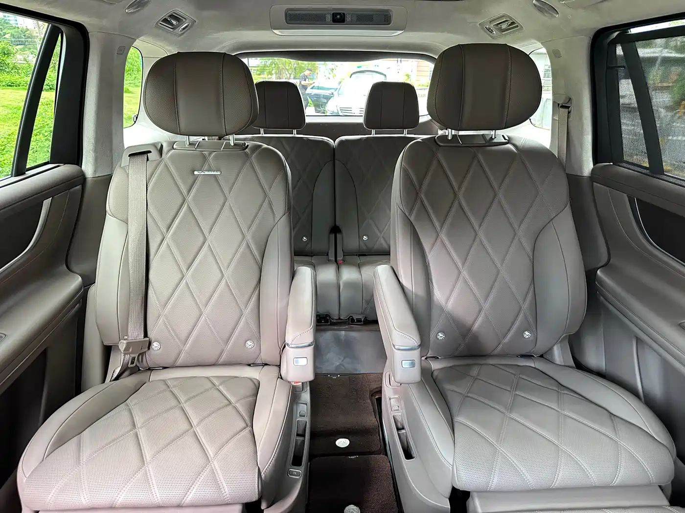 AITO Wenjie AITO M9 2025 Extended Range Max 52kWh 6-Seater фото 20
