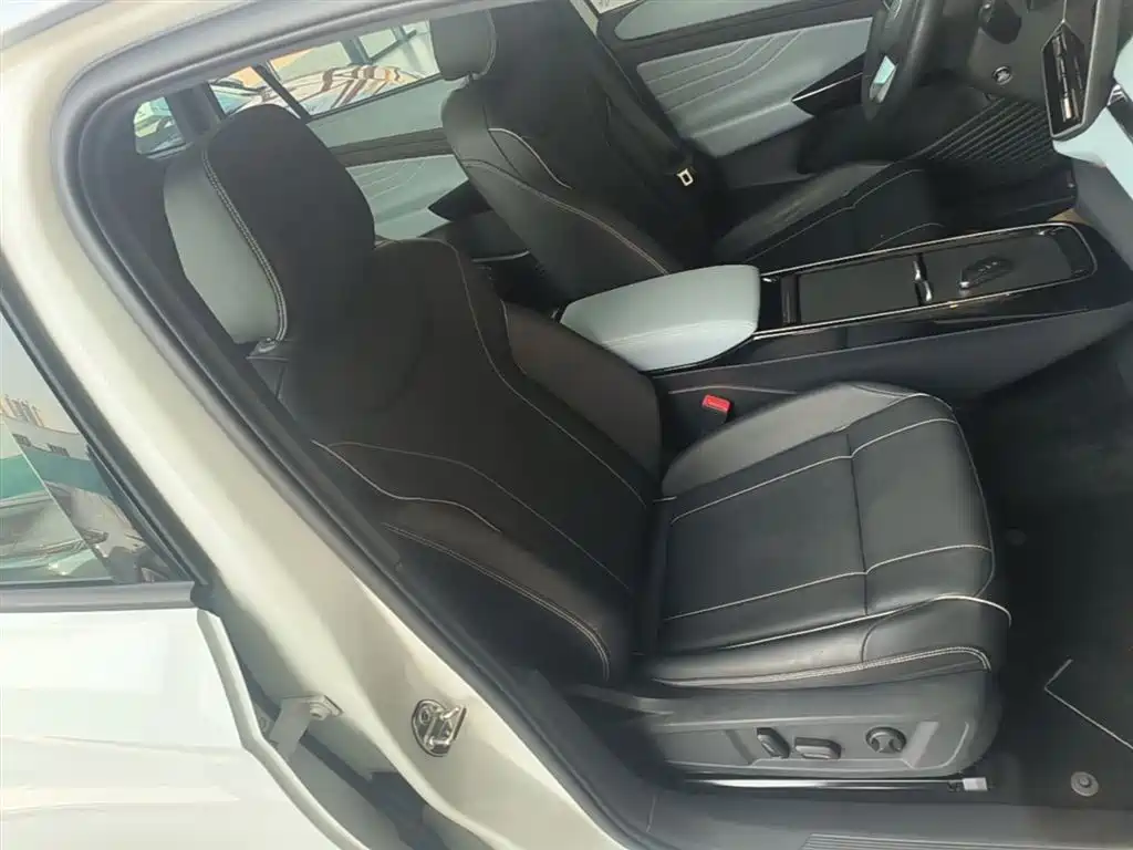 Volkswagen ID.4 X 2024 Pure Intelligent Edition фото 25