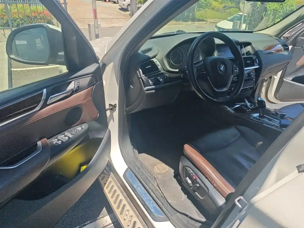 BMW X3 (Import) 2014 xDrive20i X Design Package фото 14
