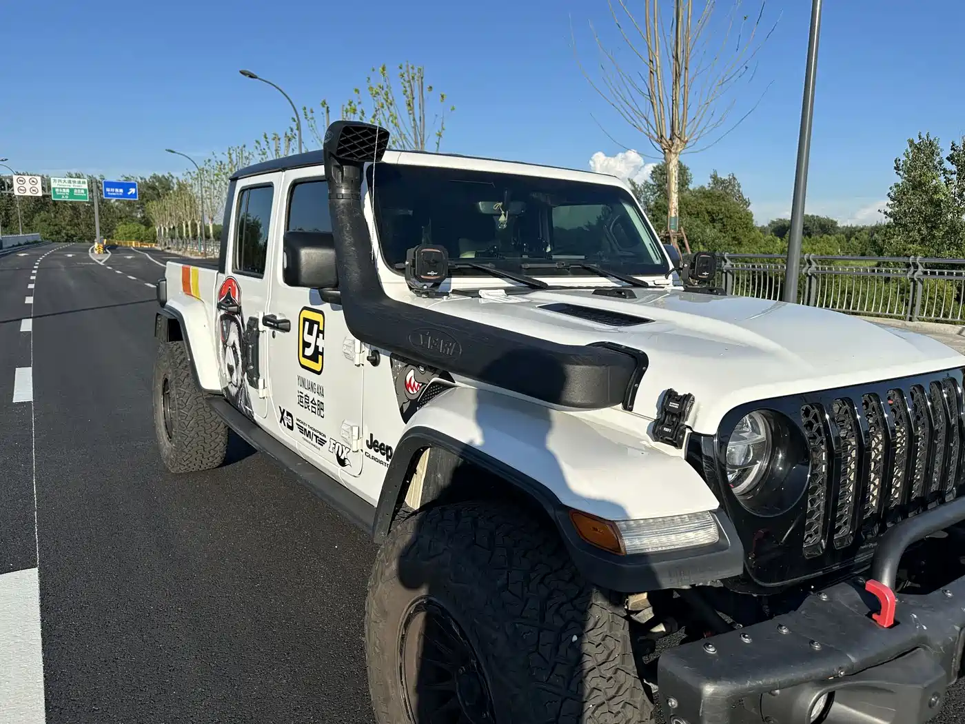 Jeep Gladiator 2023 2022 3.6L Pioneer Edition