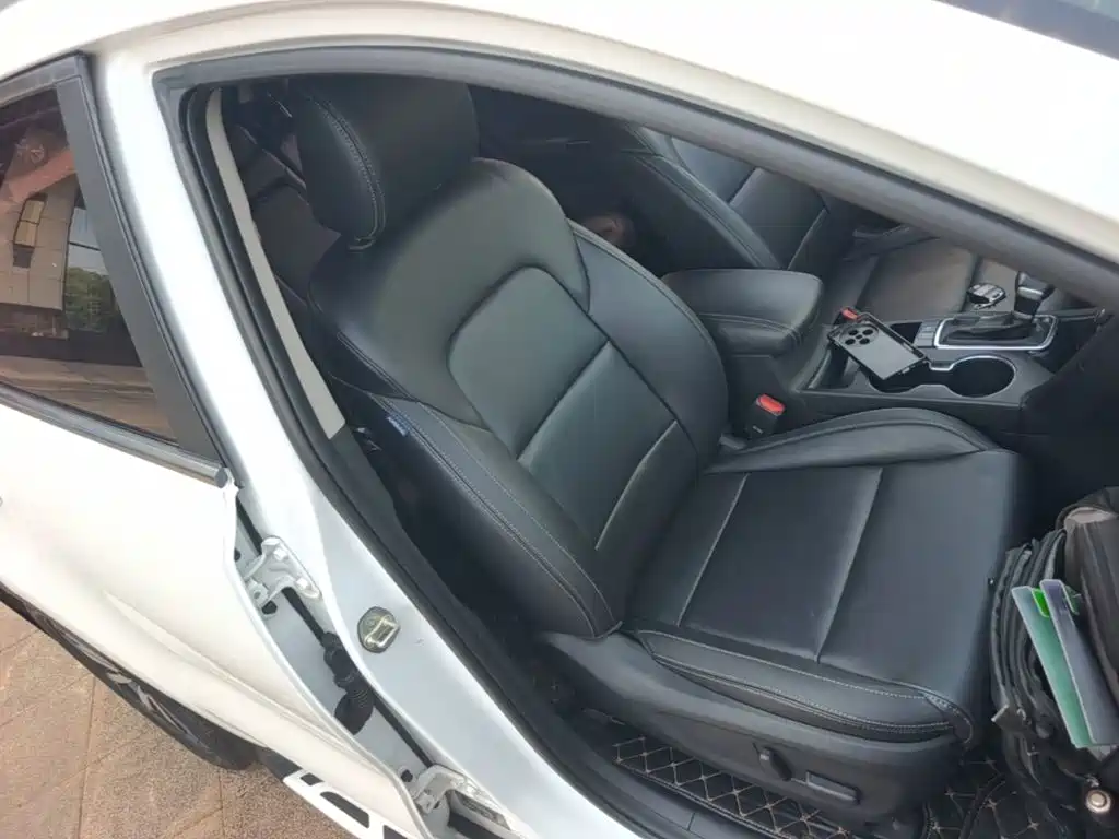 Фото 25 - Kia KX5