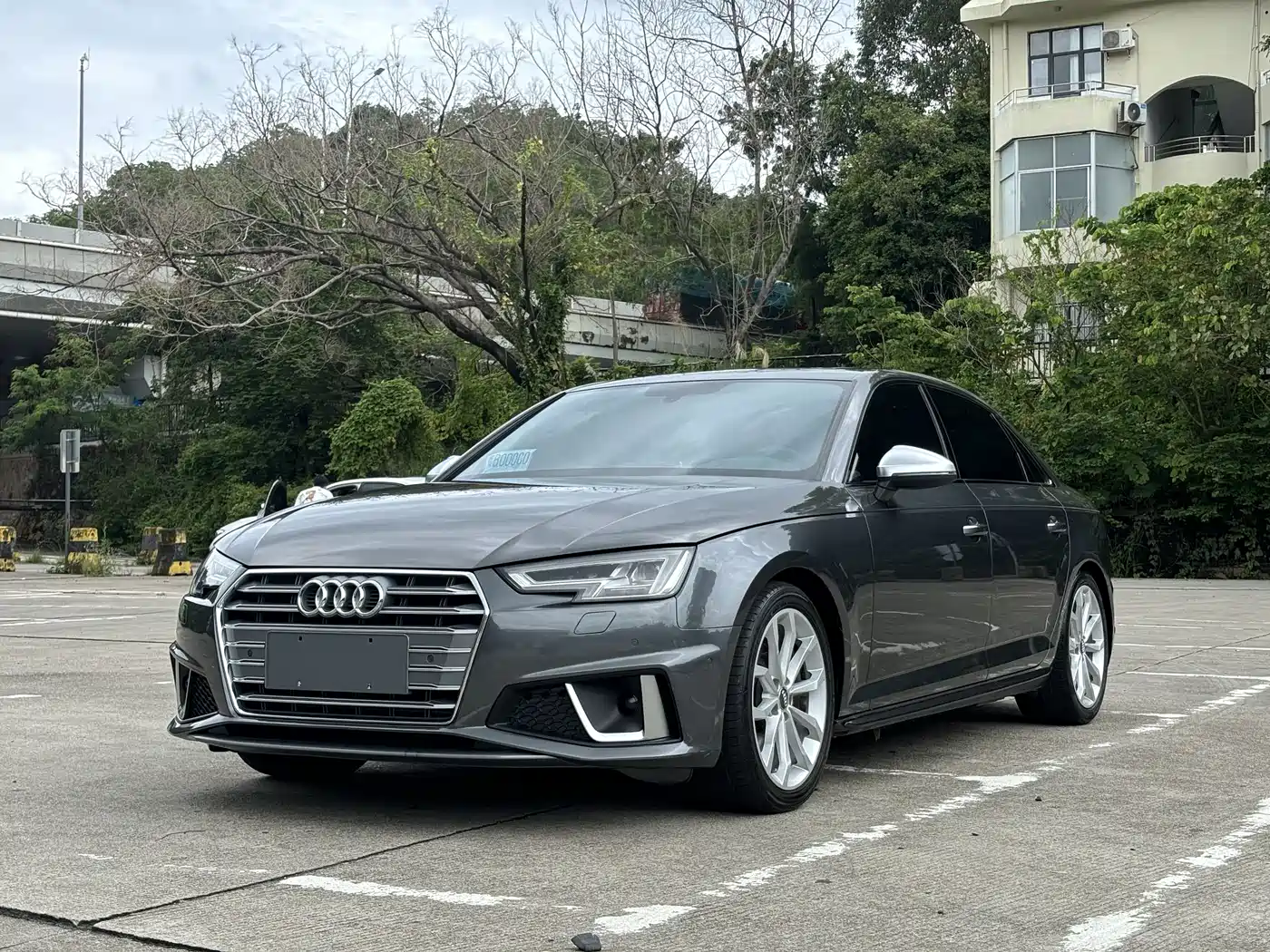 Audi A4L 2019 40 TFSI Fashion (China VI)