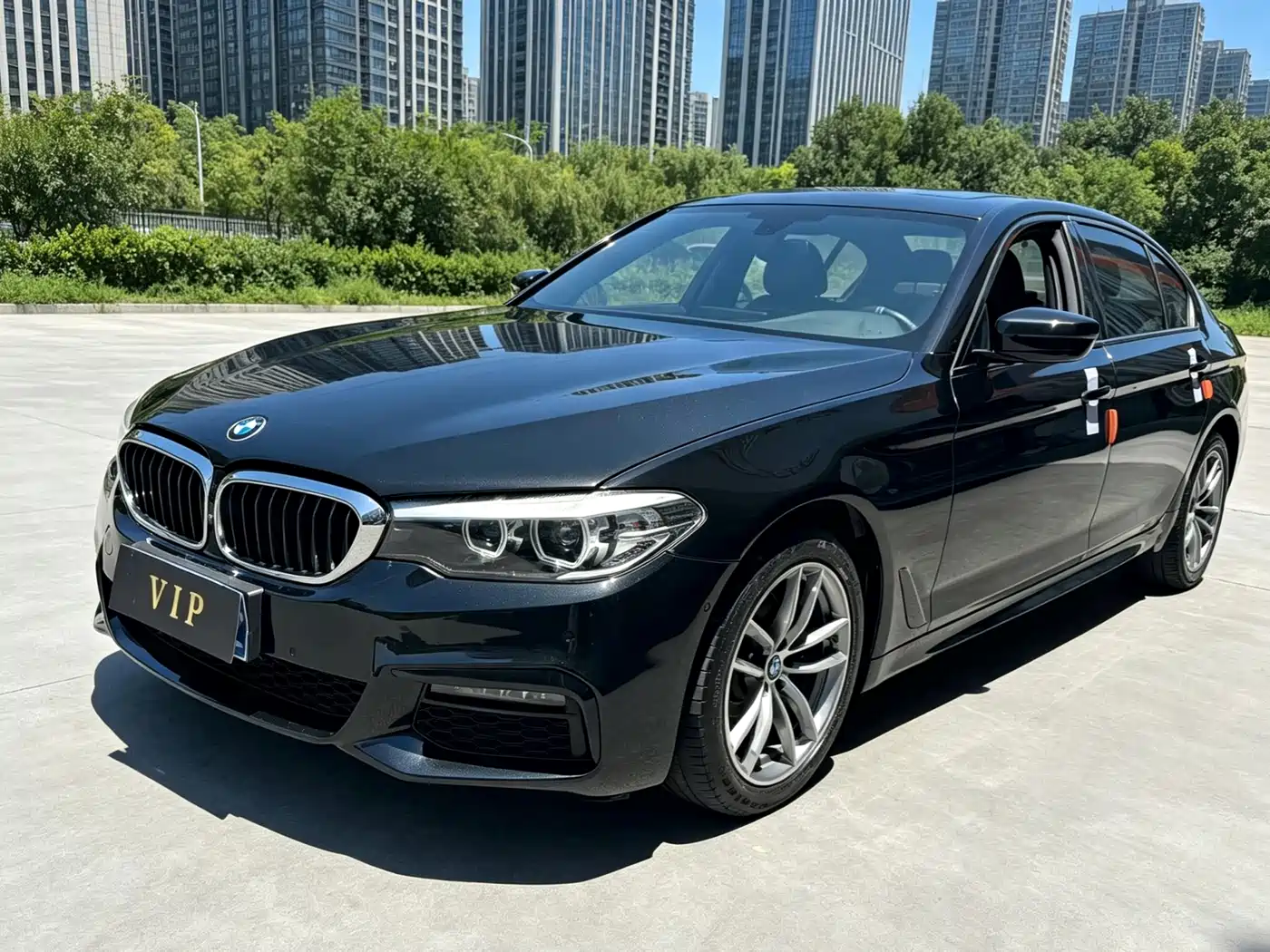 BMW 5 Series 2019 525Li M Sport Package