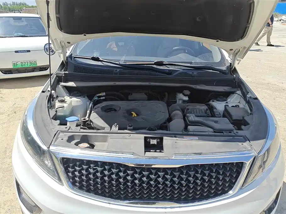 Kia Sportage 2016 2.0L Automatic 2WD GL фото 10