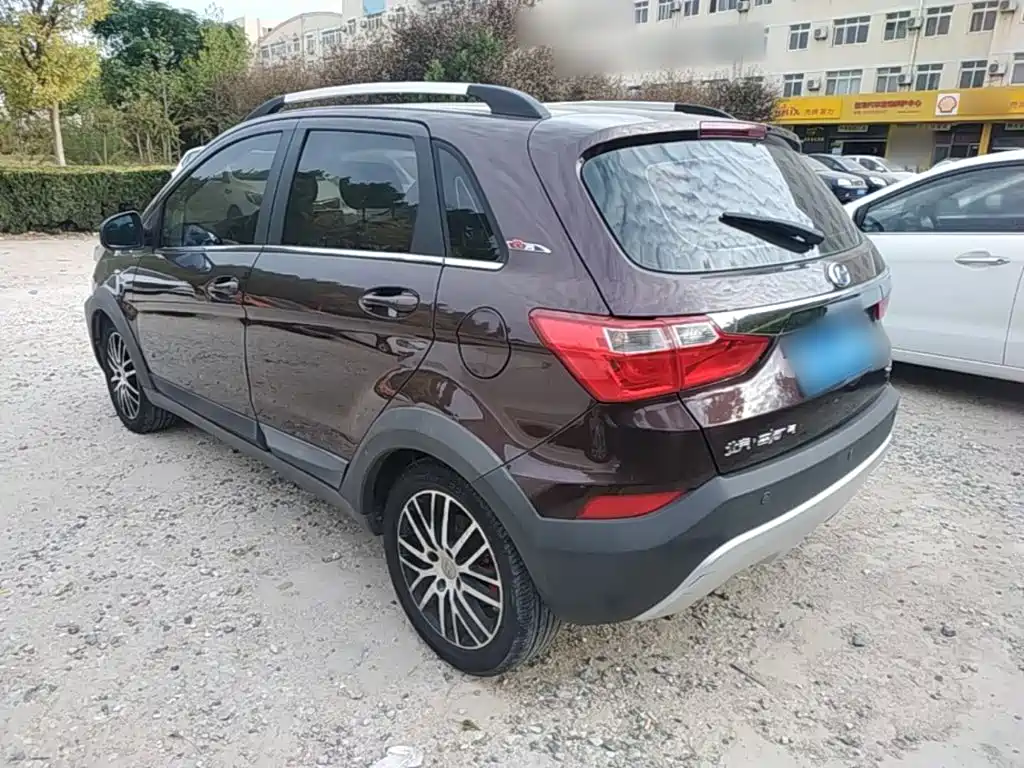 BAIC Changhe Q25 2018 2016 1.5L Manual Lehui Edition