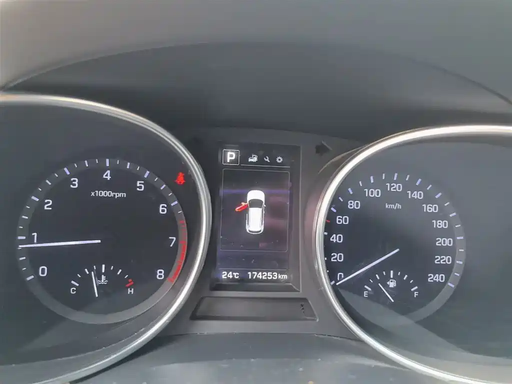 Hyundai Santa Fe 2017 2.0T Automatic 4WD Intelligent 7-Seater фото 12