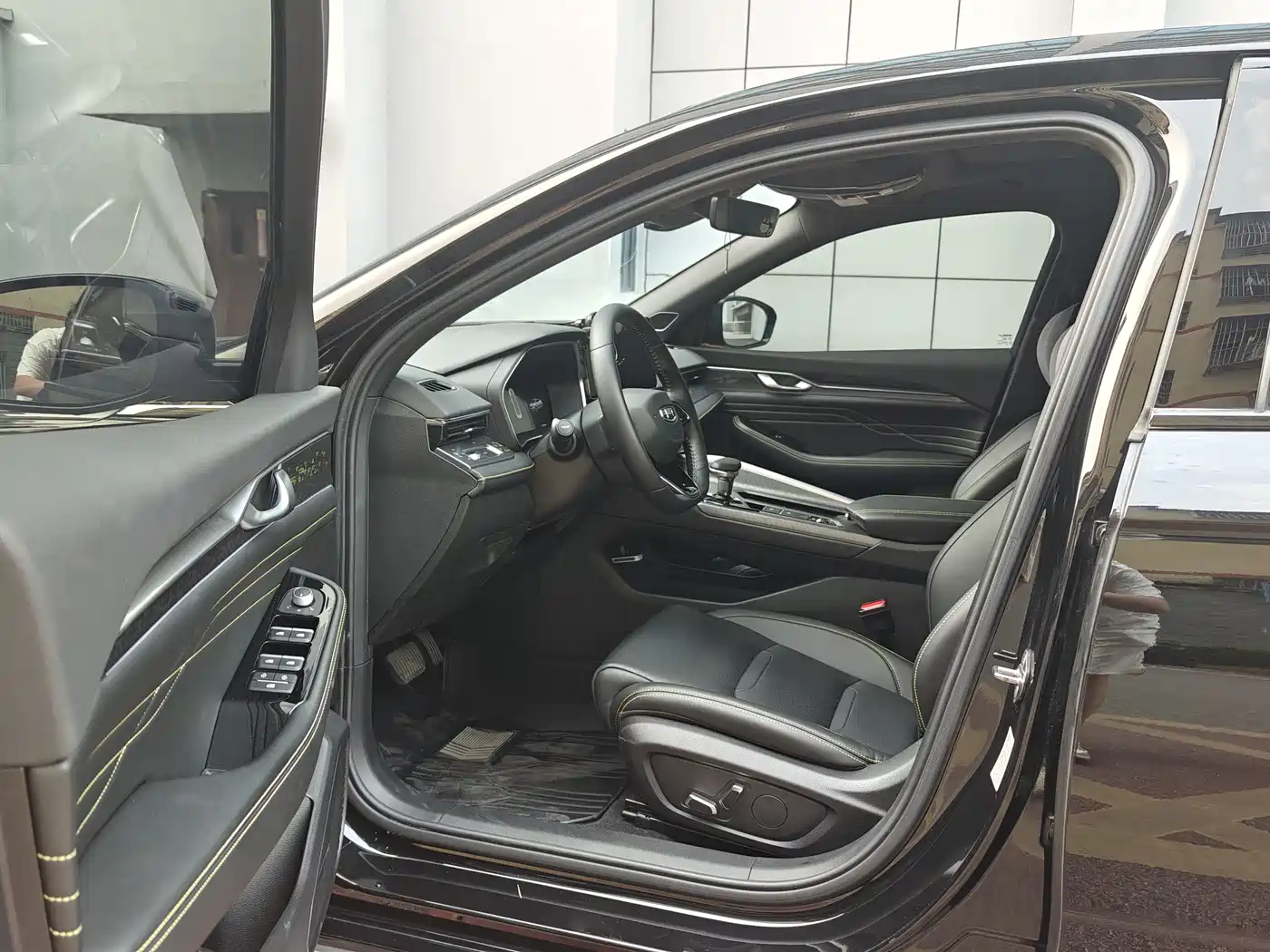 GEELY AUTOMOBILE XINGRUI