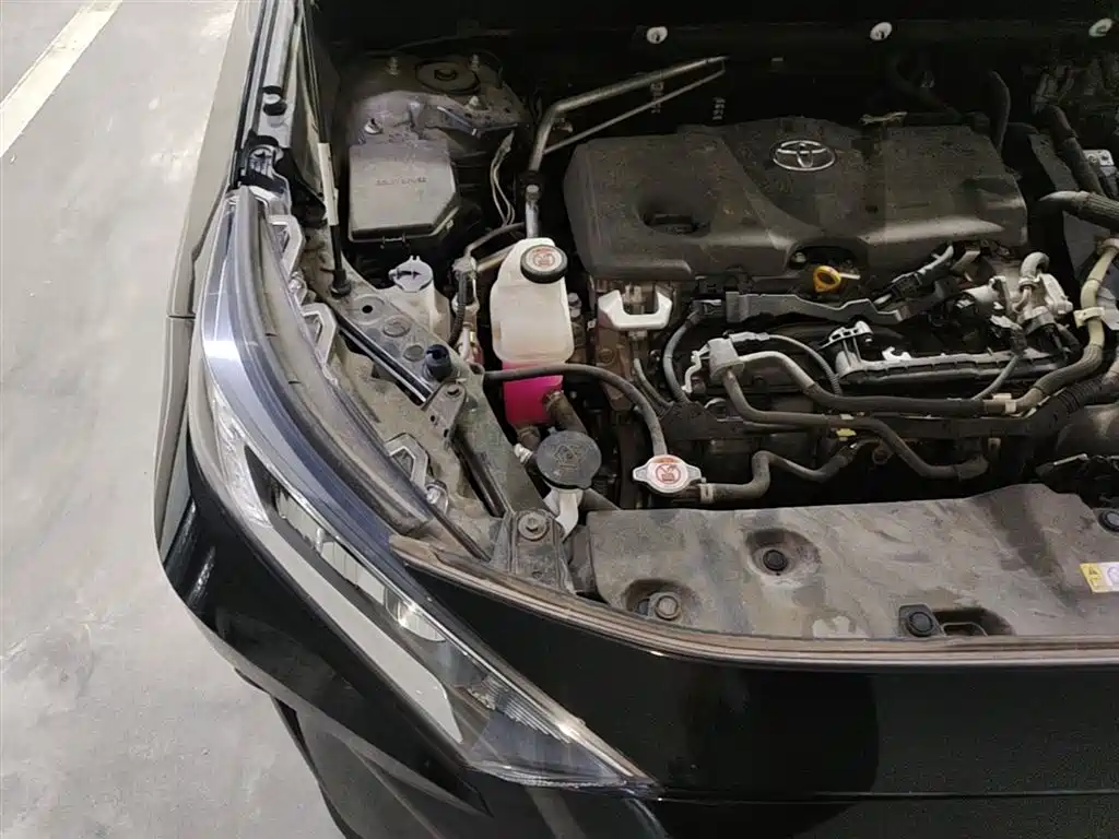 Toyota RAV4 Rongfang 2023 Hybrid 2.5L E-CVT 2WD Elite Edition фото 24