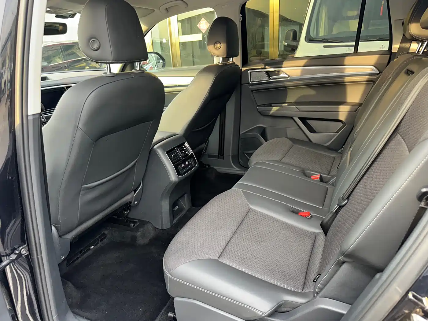 Volkswagen Teramont 2019 380TSI 4WD Comfort China VI фото 7
