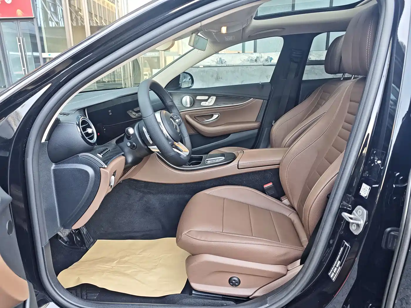 Mercedes-Benz E-Class 2020 Facelift E 300 L Sport Exclusive фото 9