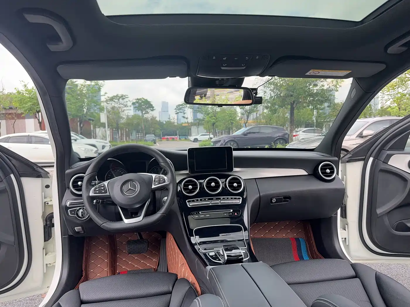 Mercedes-Benz A-Class 2024 Facelift A 200 L Fashion фото 5