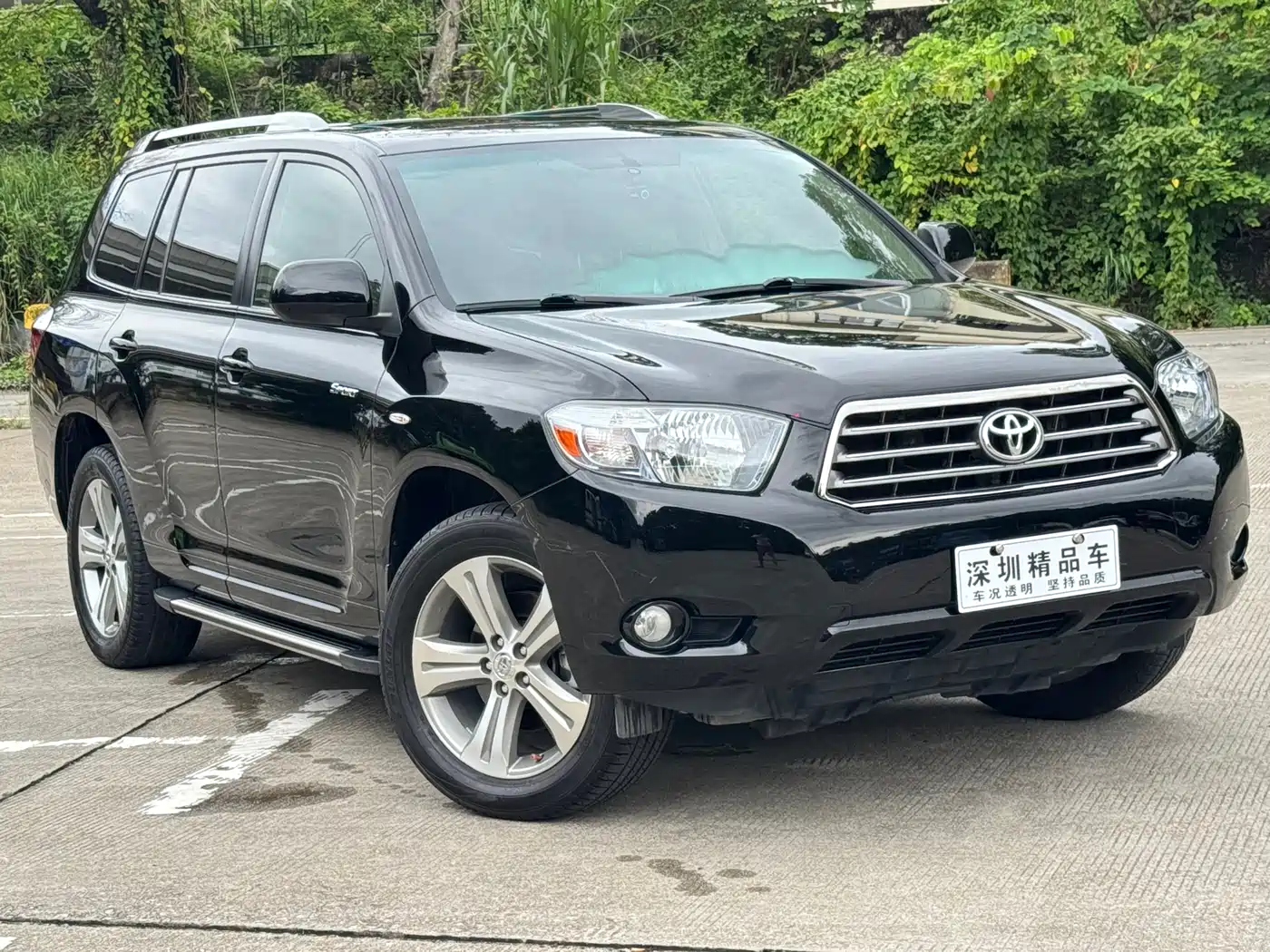 Toyota Highlander 2011 2.7L 2WD 7-seat Luxury фото 4