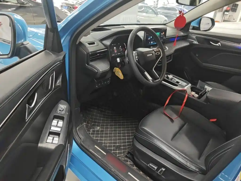 Haval First Love 2021 2021 1.5T Automatic Premium Edition