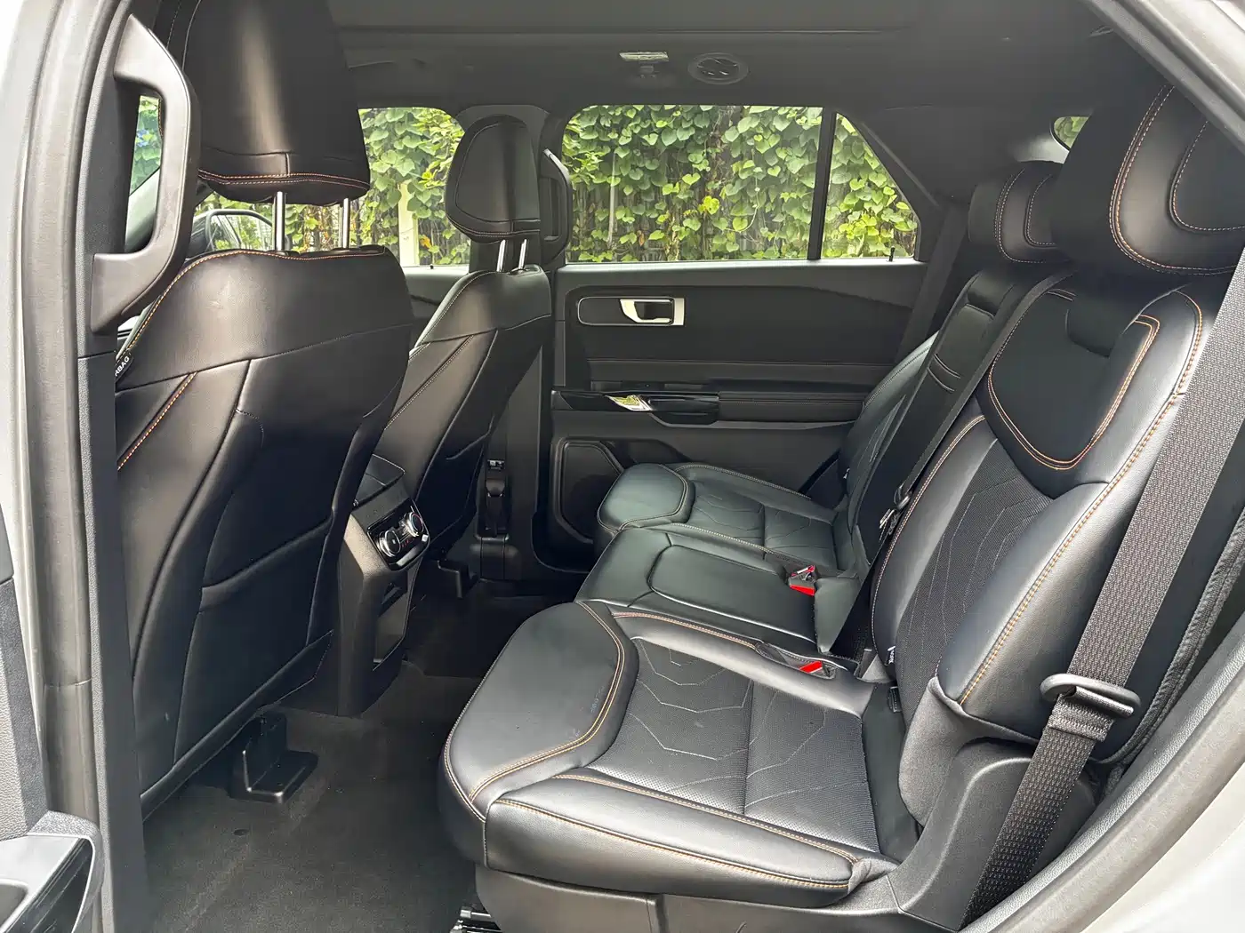 Ford Explorer 2026 2026 Model 2.3T EcoBoost Kunlun Cross Edition 5-seater