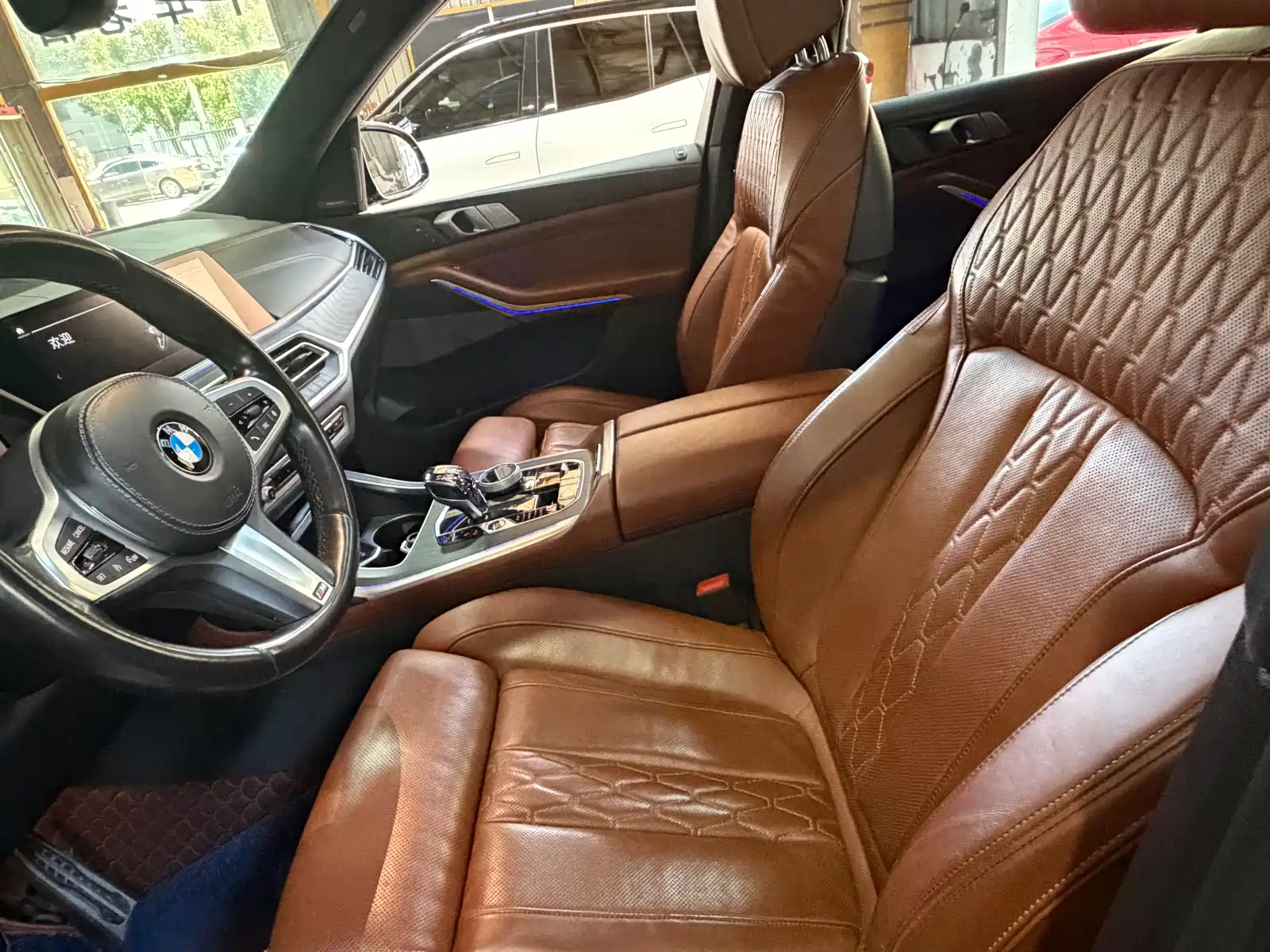 Фото 5 - BMW X7