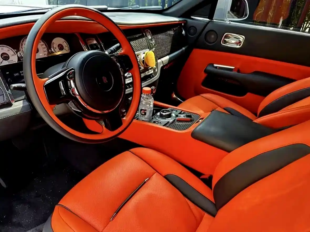 Фото 6 - Rolls-Royce Wraith