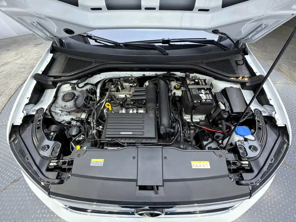 Фото 9 - Volkswagen T-ROC