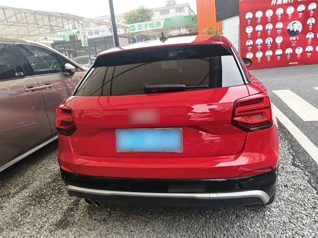 Audi Q2L 2018 35 TFSI Launch Exclusive Edition China VI фото 5