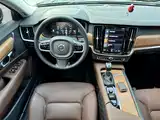 صورة 14 - Volvo S90