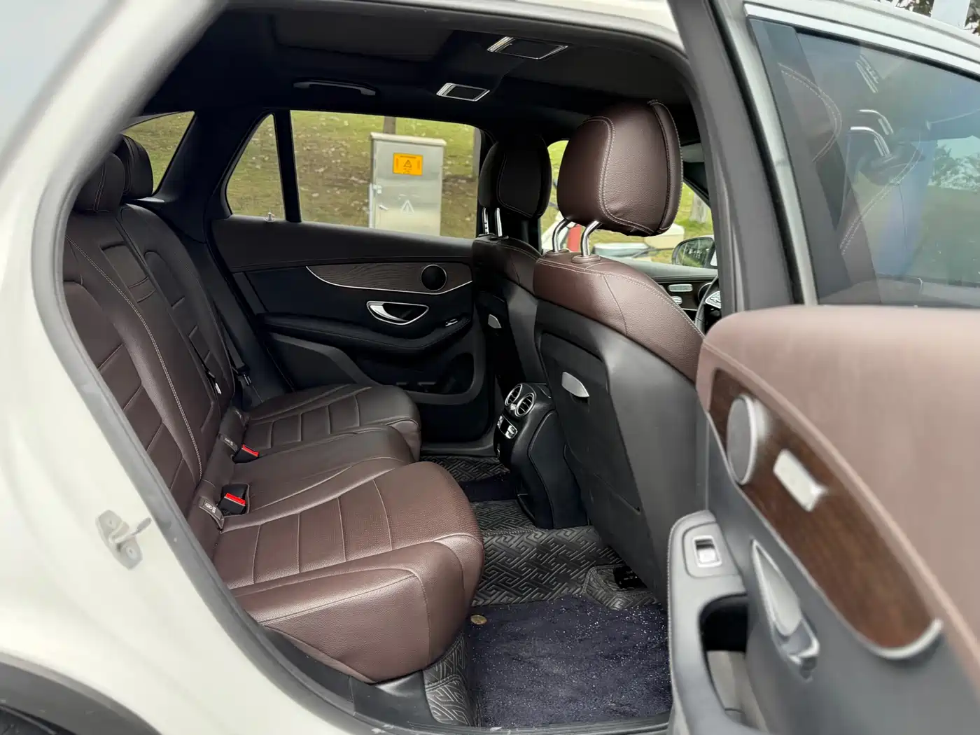 Mercedes-Benz GLC 2021 GLC 300 L 4MATIC Sporty фото 12