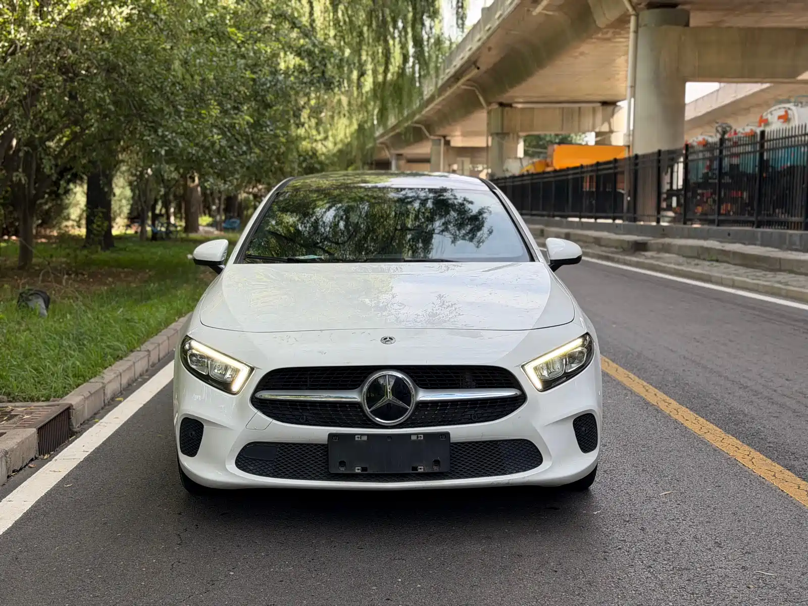صورة 1 - Mercedes-Benz A-Class